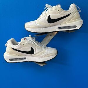 Nike™ Air Max Dawn 'White Total Orange' Sneakers DH5131-101 Wmn Sz 6